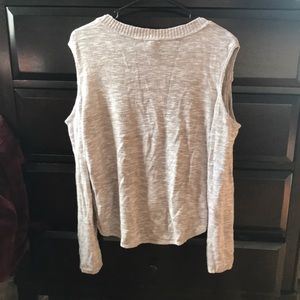 Express Sweaters - Express Cream Sweater Sz XS Express Sweaters - Express Cream Sweater Sz XS